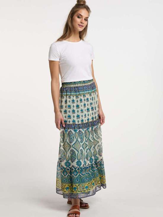 синий узорчатый