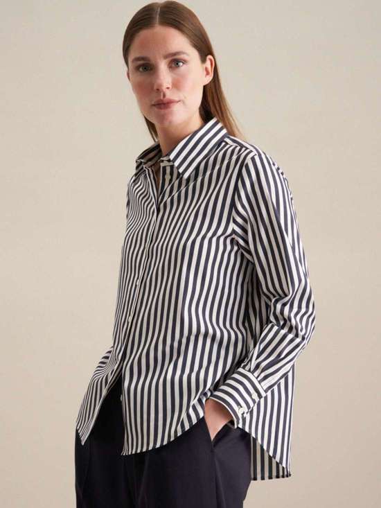 синий полосатый