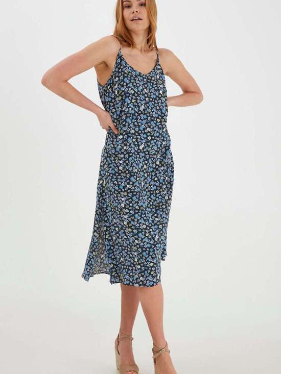 синий узорчатый