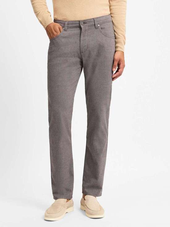 серо-коричневый узорчатый