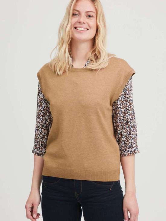 бежевый пестрый