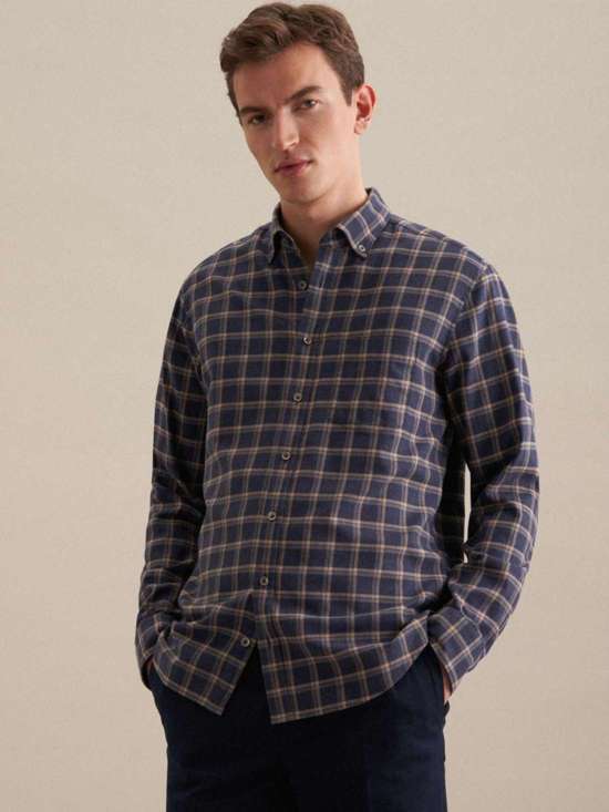 синий клетчатый