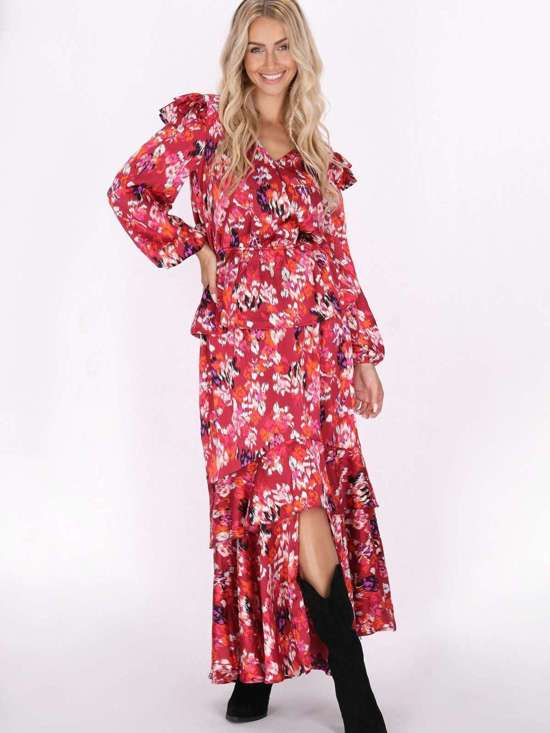 ярко-розовый узорчатый