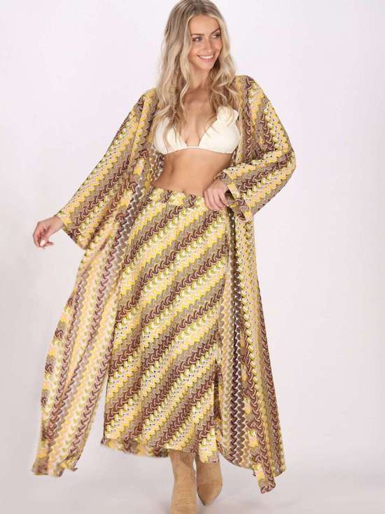 mehrfarbig gestreift