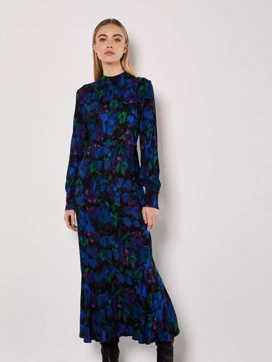 синий узорчатый