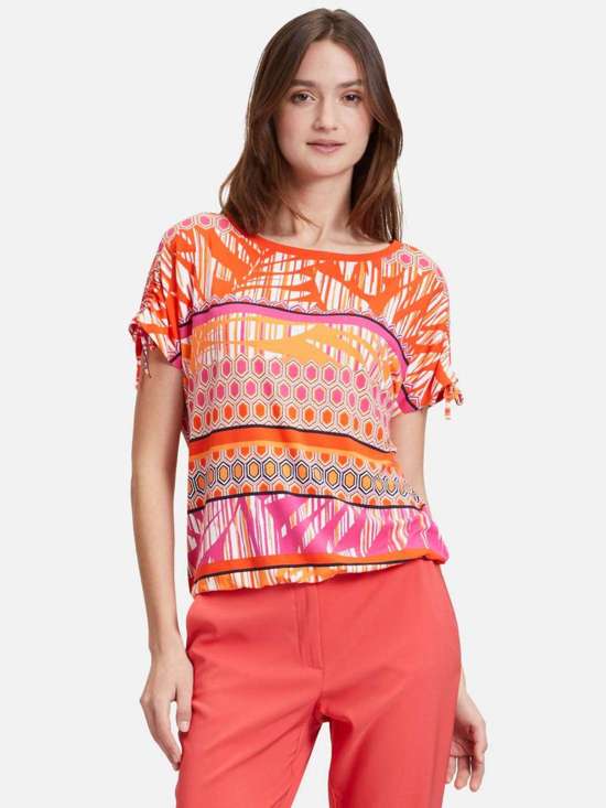 rot mehrfarbig gestreift