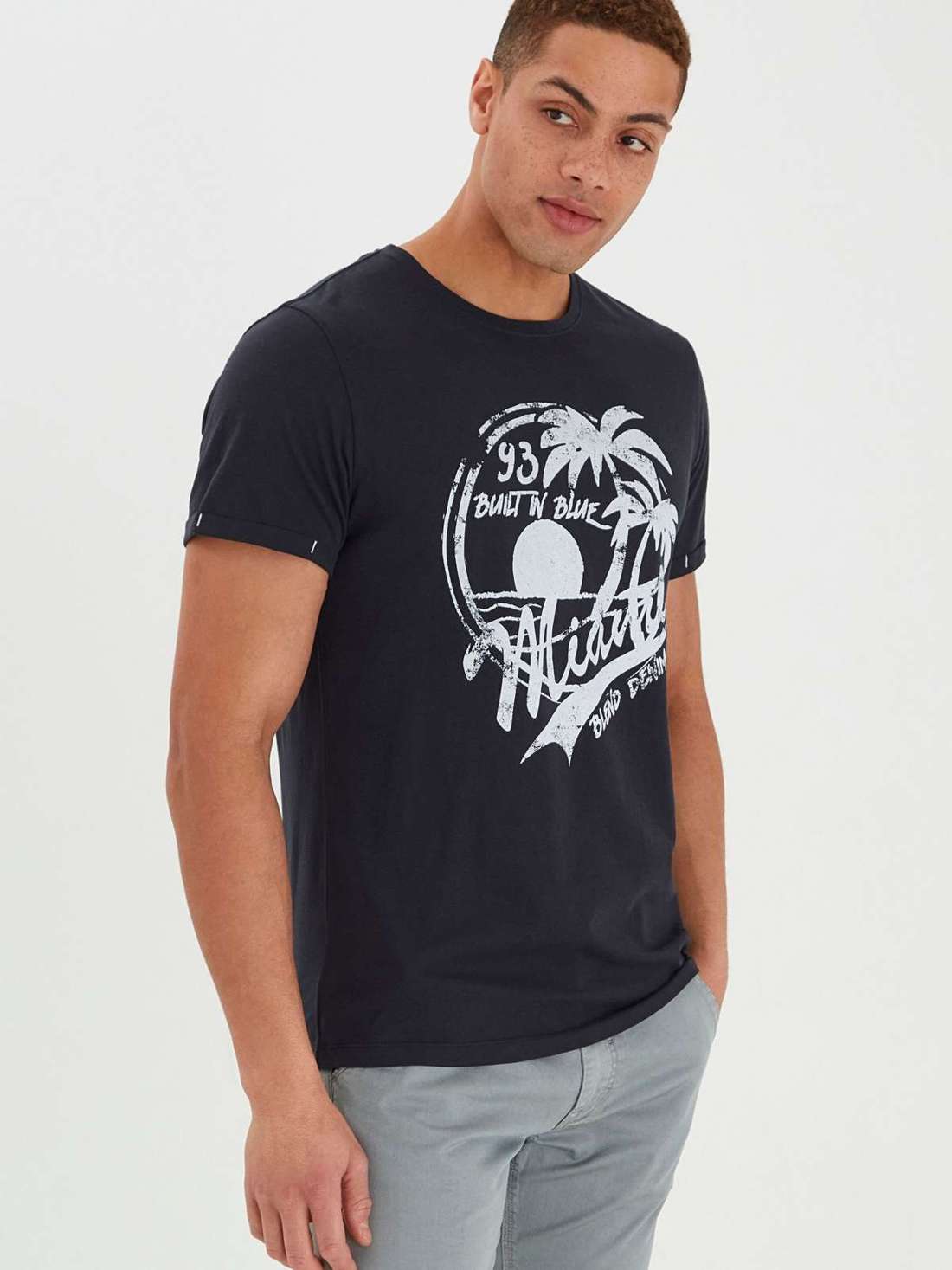 Футболка BHPerry