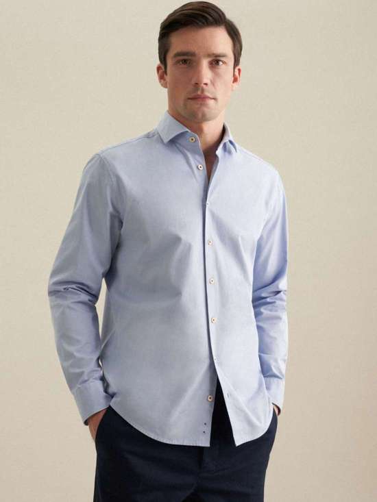 светло-синий