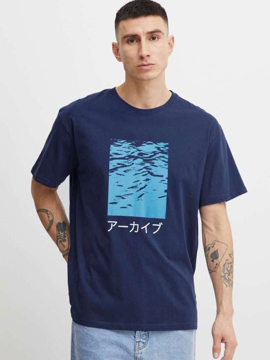 синий морской с рисунком