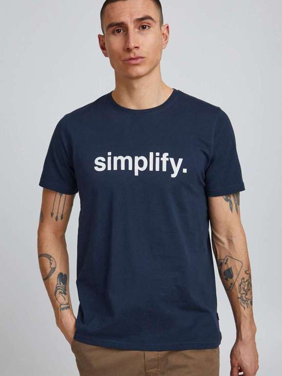 синий разноцветный