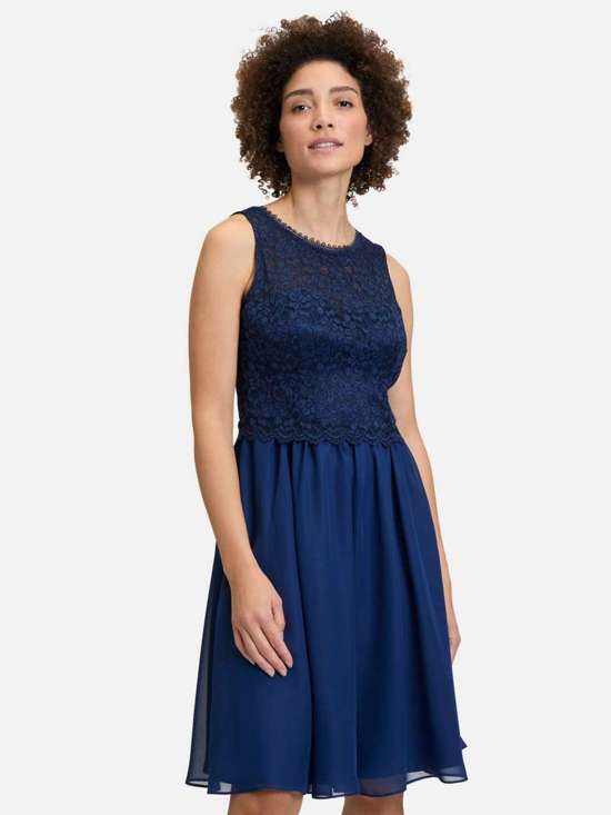 темно-синий