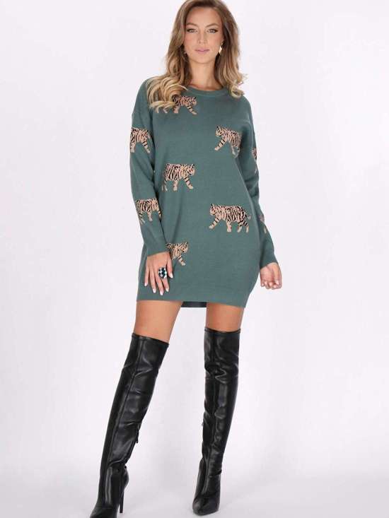 зеленый с рисунокм