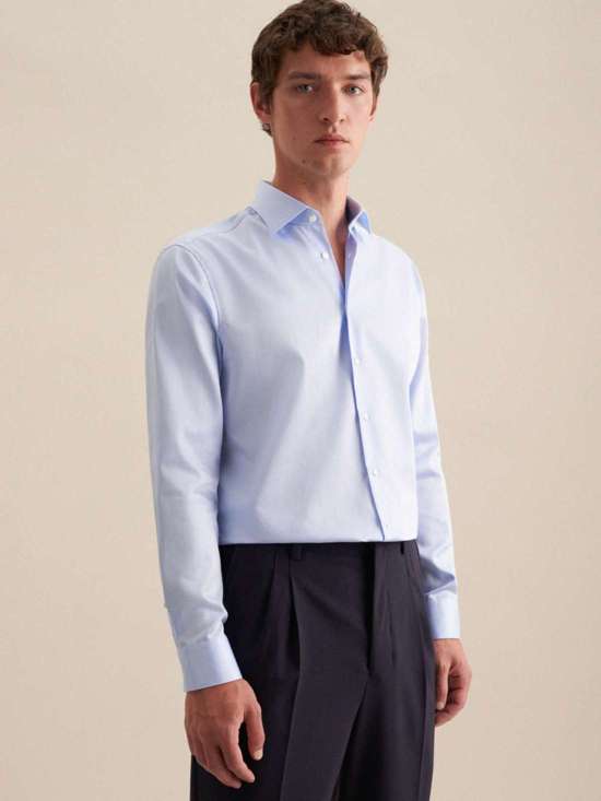 светло-синий