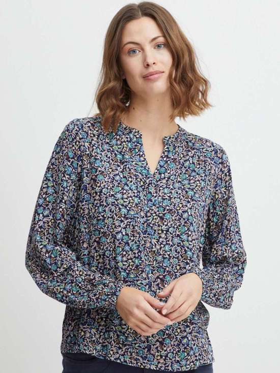 синий узорчатый