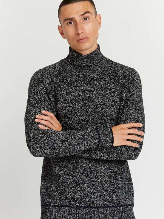 чёрный с рисунком