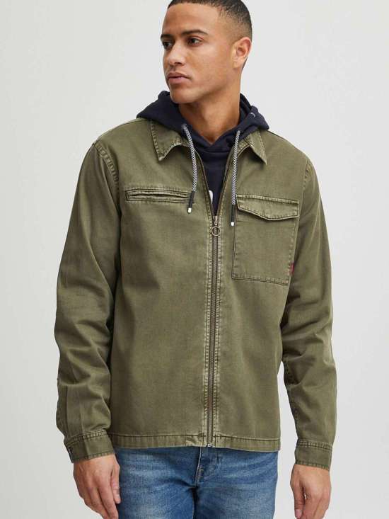 зеленый узорчатый