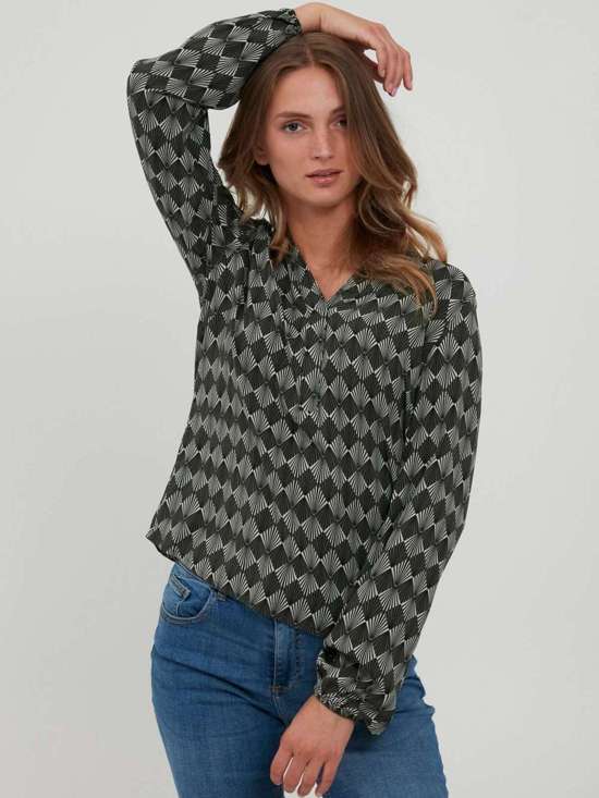 зеленый узорчатый