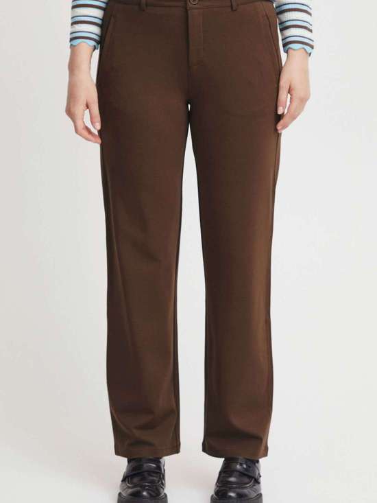 коричневый