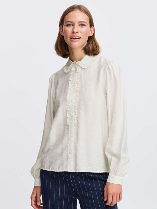 белый узорчатый