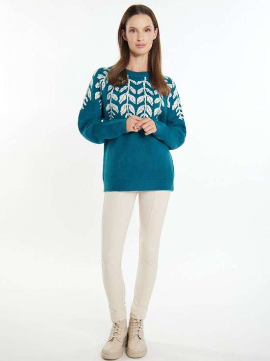 голубой узорчатый