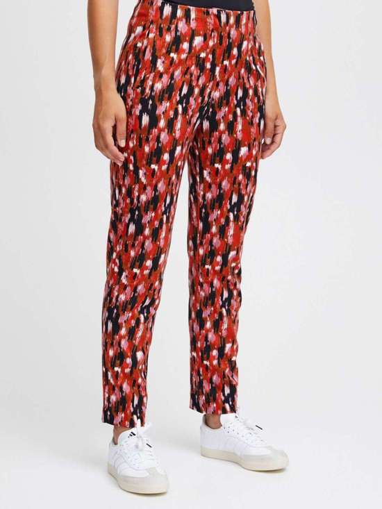 красный узорчатый