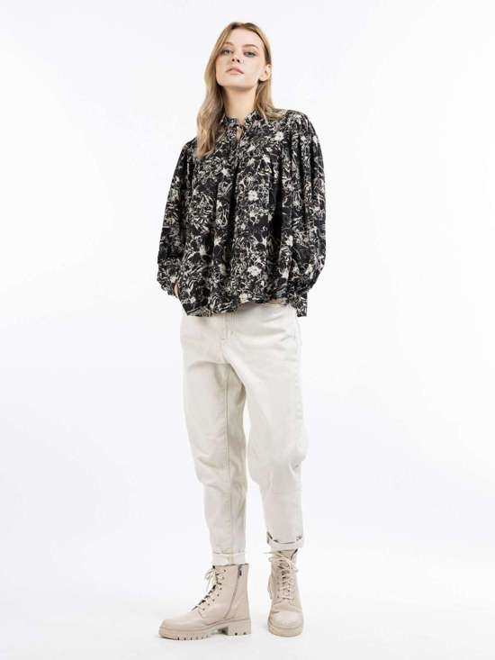 черный с рисунком