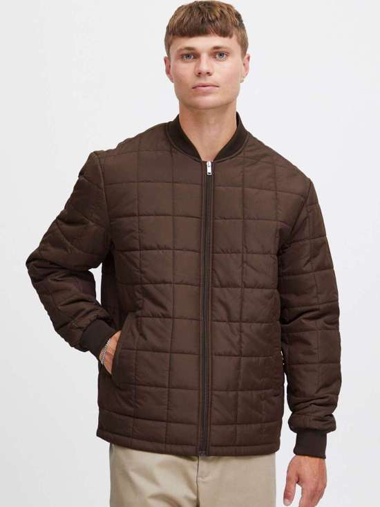 коричневый