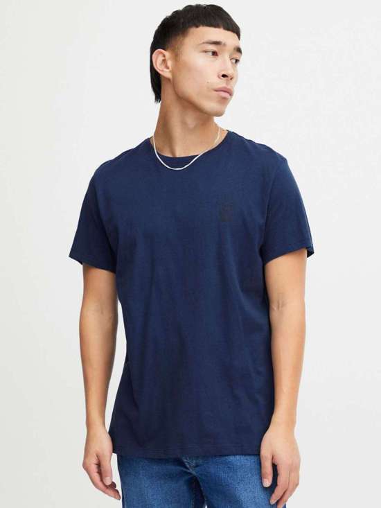 синий разноцветный