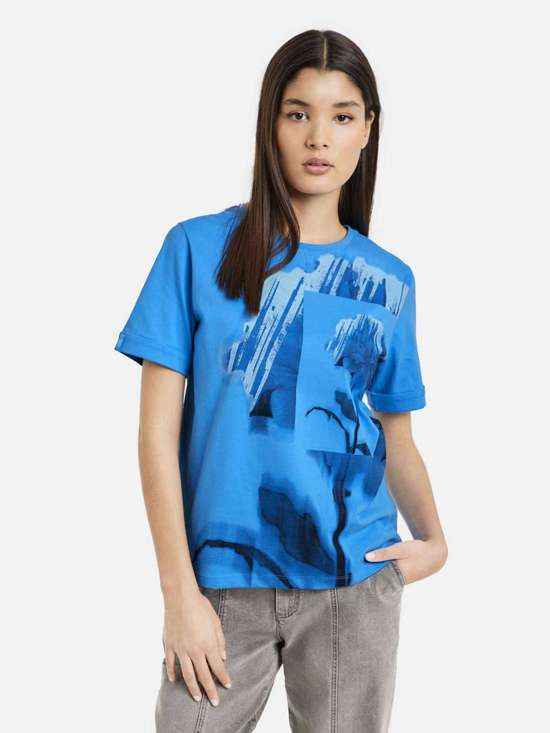 синий разноцветный