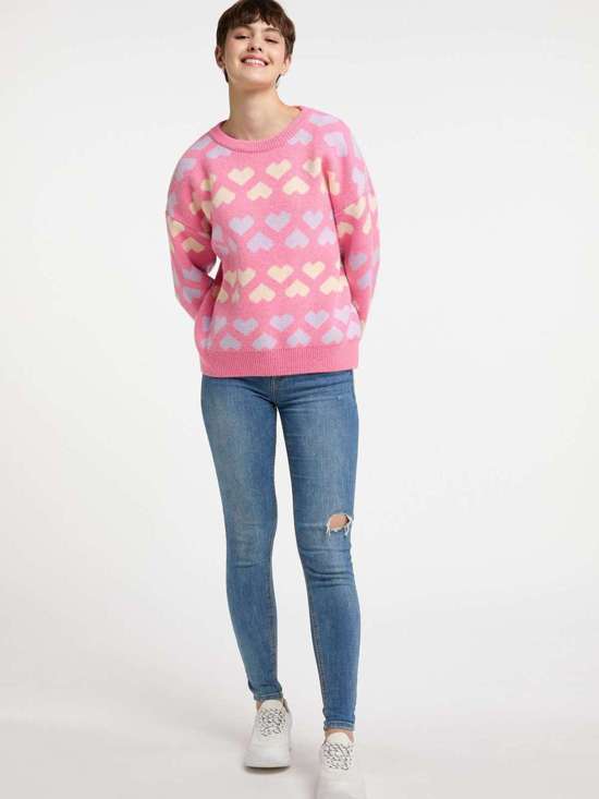 ярко-розовый узорчатый