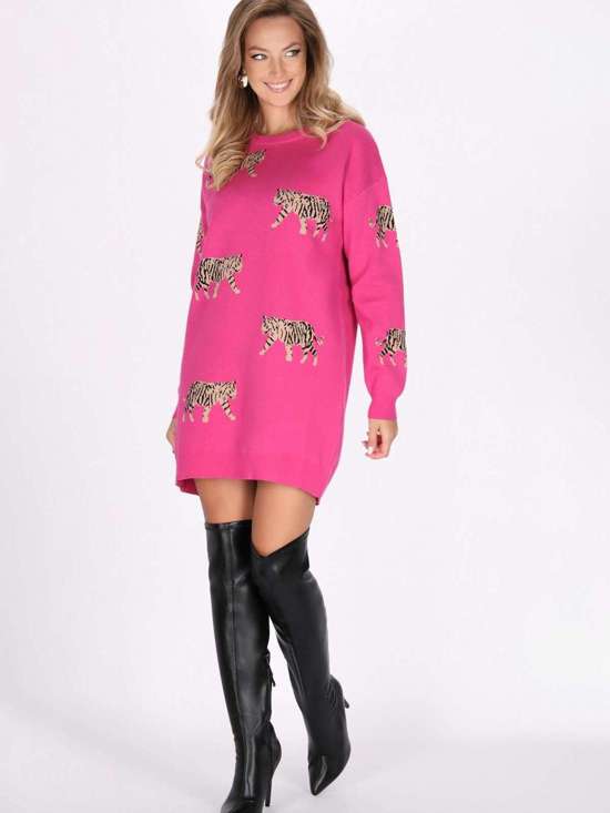 ярко-розовый с рисунком