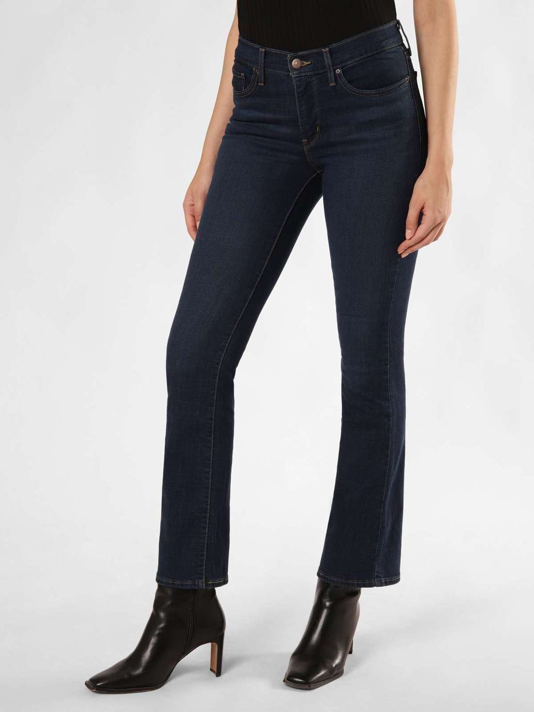 Джинсы 315 Shaping Bootcut