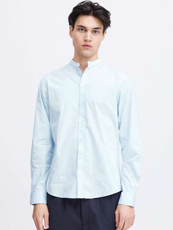 светло-синий