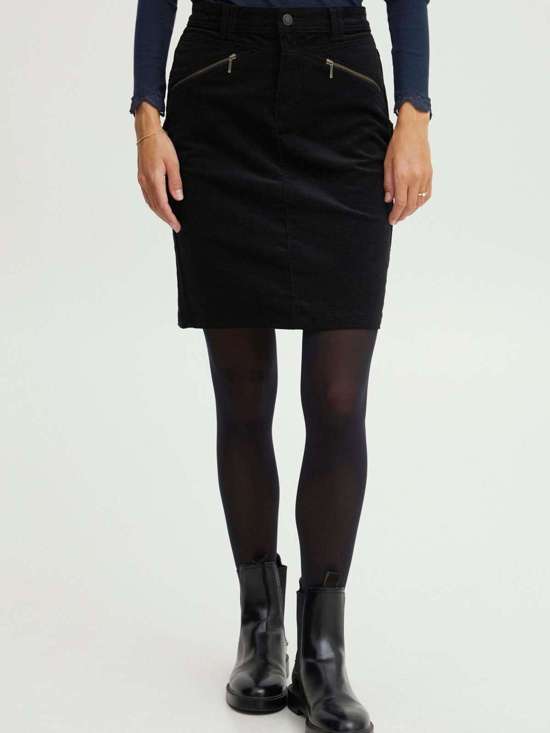 чёрный с рисунком