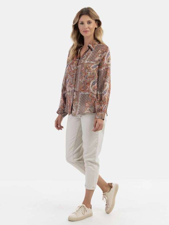 коричневый в рисунком