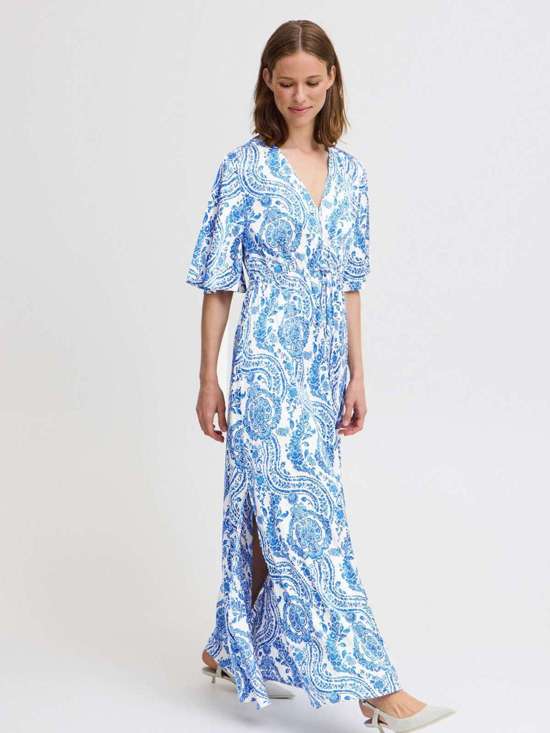 синий узорчатый