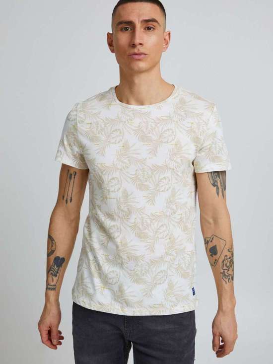 бежевый пестрый