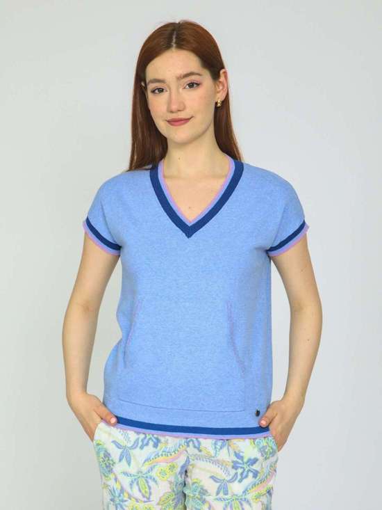 светло-синий