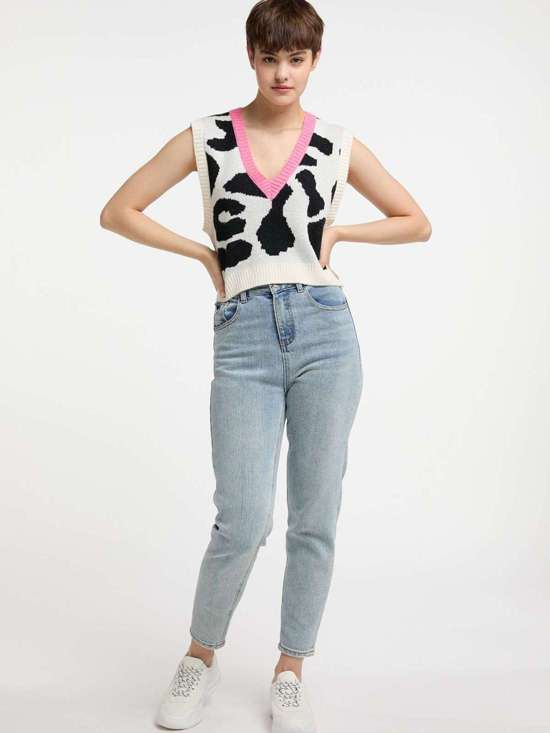 экрю узорчатый