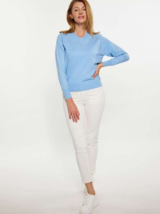 светло-синий