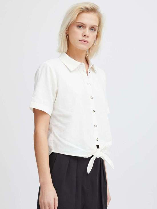 белый узорчатый