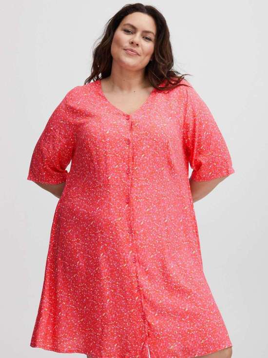 розовый узорчатый