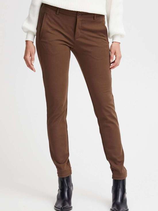 коричневый