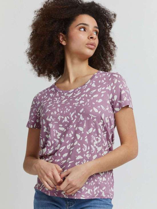 лиловый узорчатый