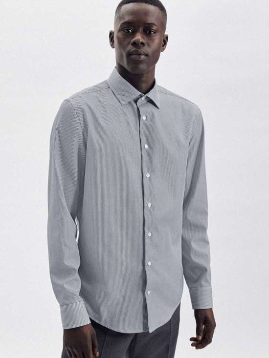 синий полосатый