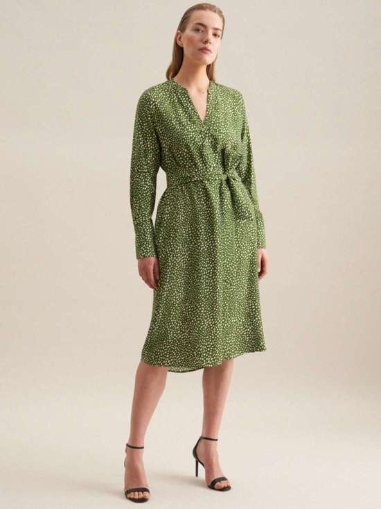 зеленый с рисунокм