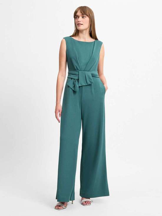 изумрудный