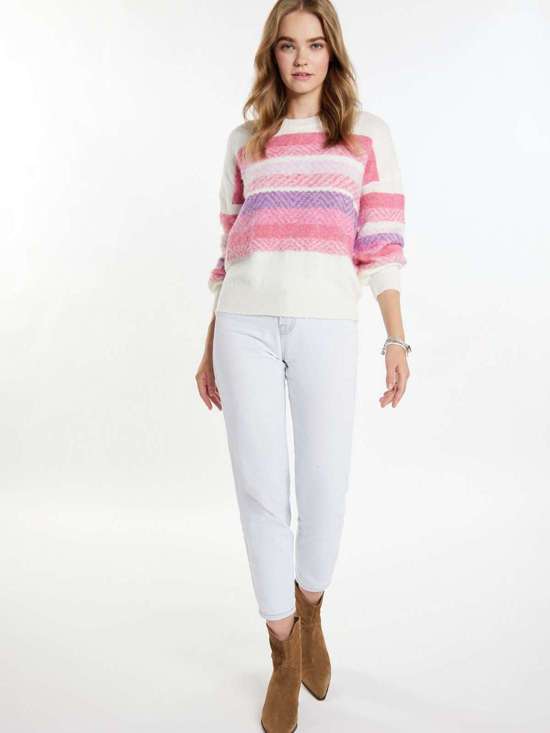 экрю узорчатый