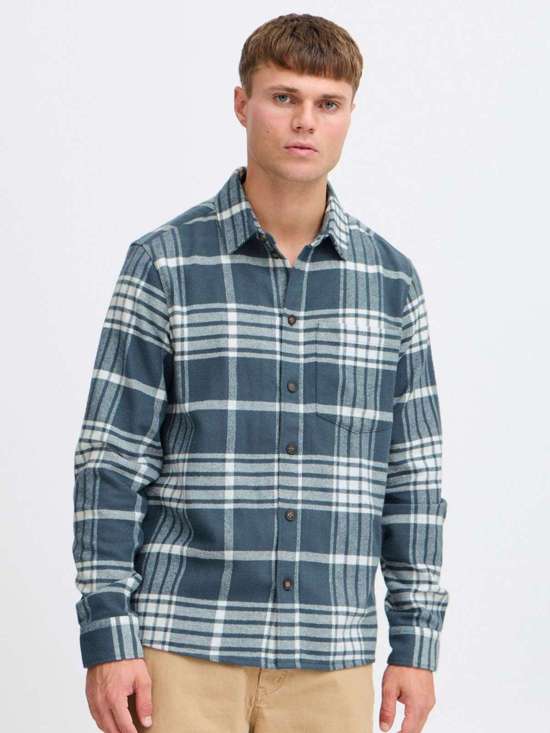 аква в клетку