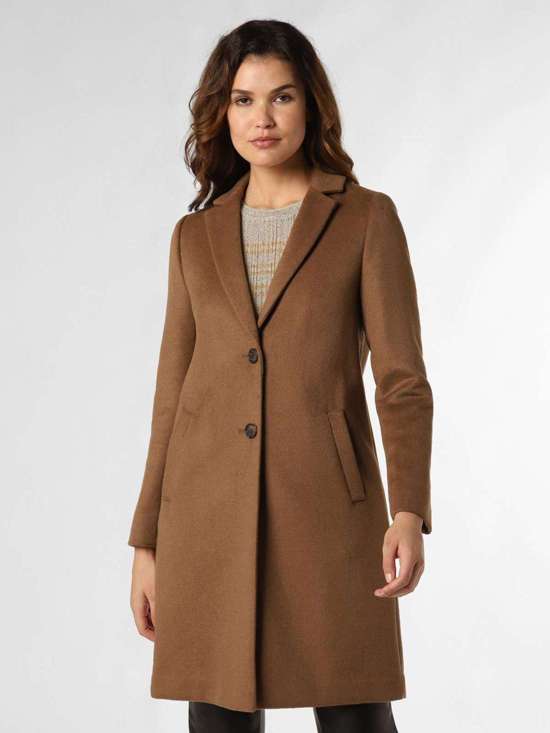 коричневый